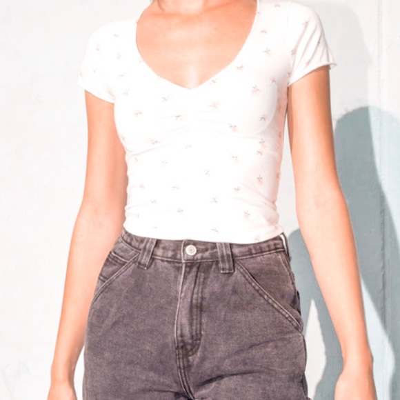 Brandy Melville Tops Brandy Melville Gina Top Poshmark